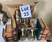Book End Lot