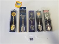 (5) Collector Spoons, Chile, Chicago, Los Angeles,