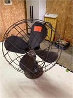 Dominion oscillating fan