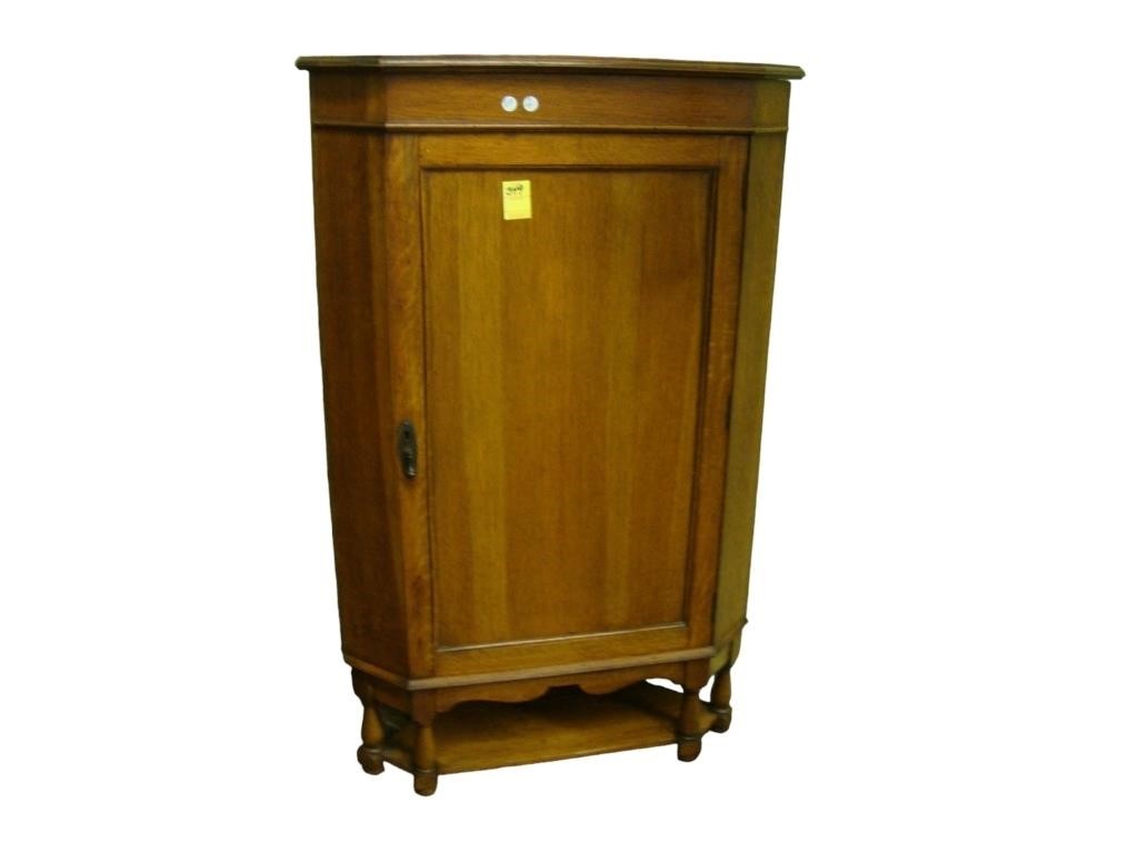 Edwardian, oak corner cabinet