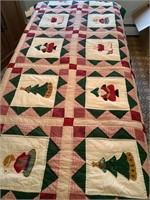 86 x 84 Christmas quilt