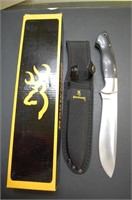 Browning 6" Camp Knife in Box Model 322319