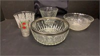 5 Glass Bowls/cups