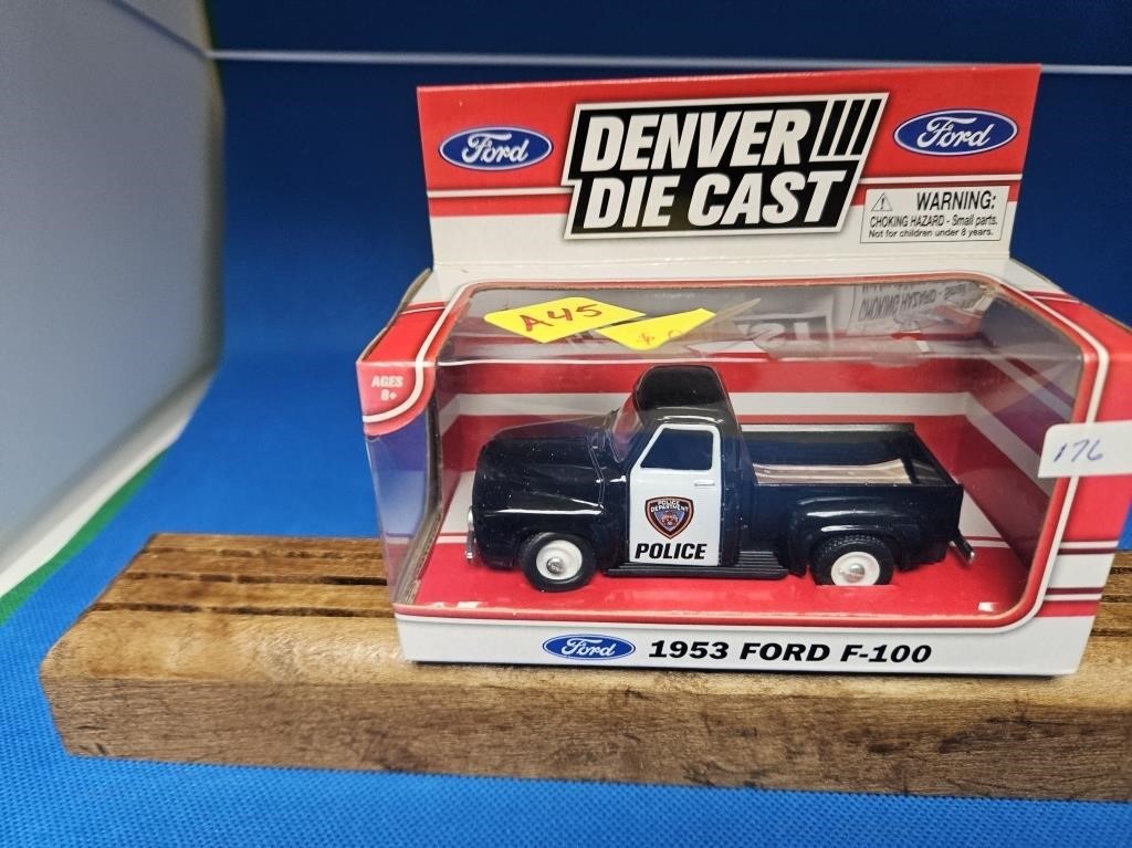 FORD DENVER DIE CAST 1953 FORD F-100