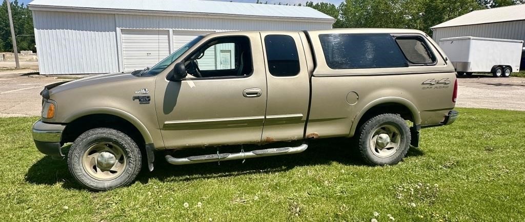 2000 Ford F150 Extended Cab XLT