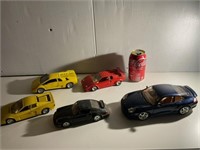 5 voitures jouets en métal faits en Italie