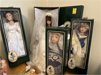 (4) Geppeddo Dolls in Orgianal Boxes