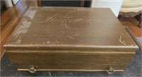 Wood flatware box