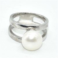 Silver Pearl(2.75ct) Ring