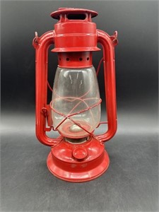 Red Kerosene Metal Glass Lantern w/o Wheel Wick