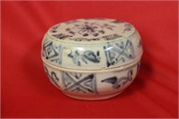 A Chinese Export Blue and White Shipwreck Box