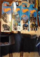 4 NEW HOT WHEELS