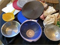 Place mats, aprons, strainers, & dish towels