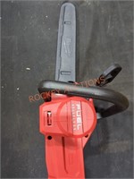 Milwaukee M18 FUEL 16" chainsaw
