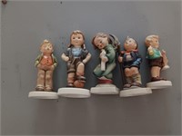 5 hummel figurines, 3.5 to 4 inches tall.