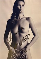 Autograph COA Kate Moss Photo