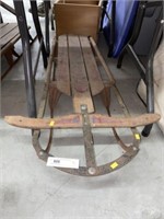 Antique Runner Sled