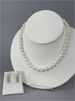 14K Yellow Gold 16'' Pearl Necklace & Earrings