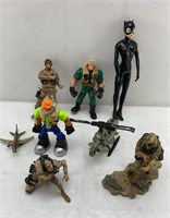 Mixed action figures