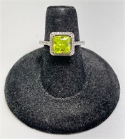 Sterling Peridot/CZ Ring 3 Grams Size 5.5