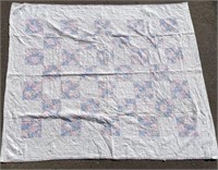 BEAUTIFUL CLEAN HANDMADE QUILT 64 X 89 INCHES