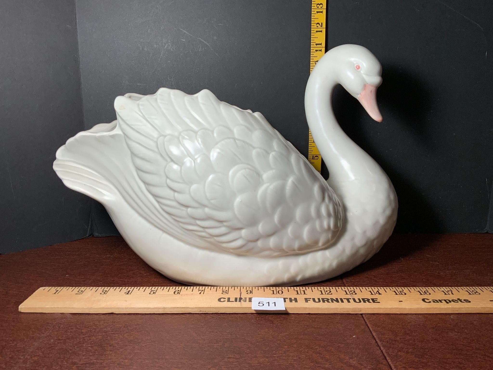 Huge Fitz & Floyd Swan Centerpiece