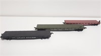 3 HO Flat Train Cars Southern Pacific, Army,