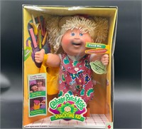 Cabbage Patch Snacktime Doll In Box 1995 Mattel