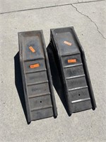 Lot of Auto ramps (2)