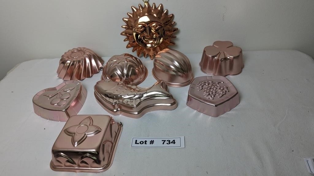 VINTAGE METAL JELLO MOLDS