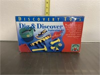 Discovery Toys Dig & Discover kit