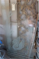 Large glass with etched swan