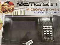 EMERSON MICROWAVE RETAIL $80