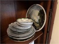LRG LOT OF COLLECTOR PLATES