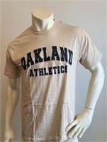 Oakland Athletics T-shirt / Size M