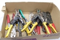 LARGE LOT OF CUTTERS