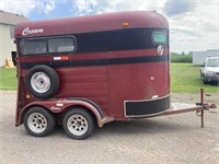1991-2 stall horse trailer w/ removable partition