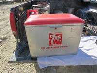 Vintage 7up Chest