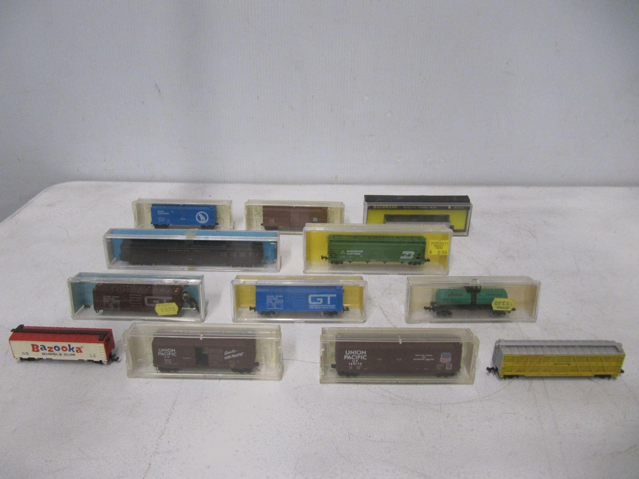 N SCALE MODEL TRAIN ROLLING STOCK