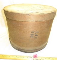 Vintage Large Pantry Storage Box Wood Round w/ lid