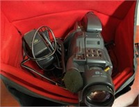 8MM Camcorder with Accessories and Bag