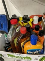 TRAY OF CLEANERS, GOJO, MISC