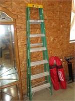 7' Davison Fiberglass Ladder