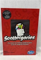 Hasbro Gaming, Scattergories, Tabletop Board Game