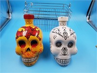 Metal basket and 2 tequila jug in shape of sk