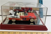 Vintage Limited Edition 1:24 Die Cast 1955 Chevy