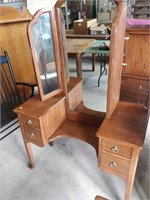 maple vanity dresser with bench 41x17x66''