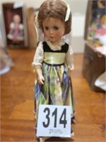 Vintage Doll (R3)