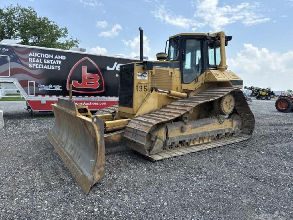 CAT D6M LGP Track Dozer