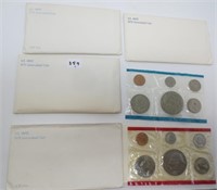 4 - 1975 Uncirculated P&D coin sets
